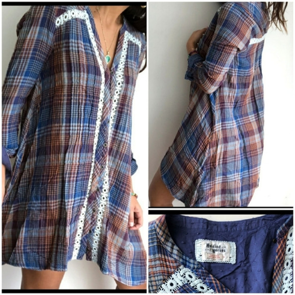 Anthropologie Dresses & Skirts - Anthropologie Holding Horses‎ Abita Shirtdress

Vis